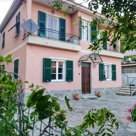 Vila La Casa Dei Due Aranci Albisola Superiore Exteriér fotografie