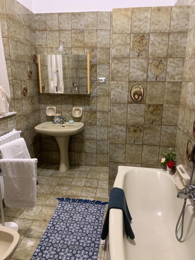 Vila La Casa Dei Due Aranci Albisola Superiore Exteriér fotografie