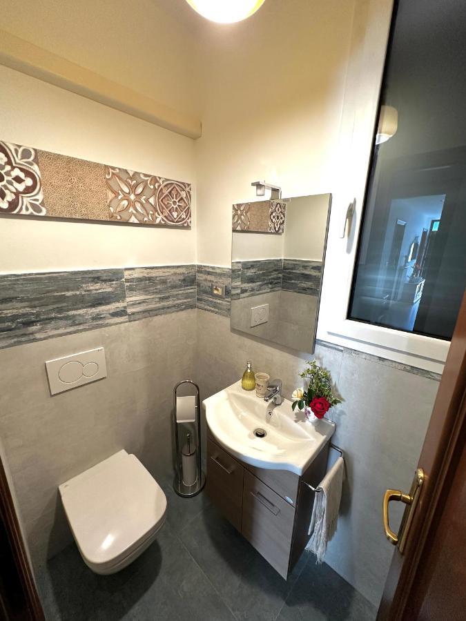 Vila La Casa Dei Due Aranci Albisola Superiore Exteriér fotografie