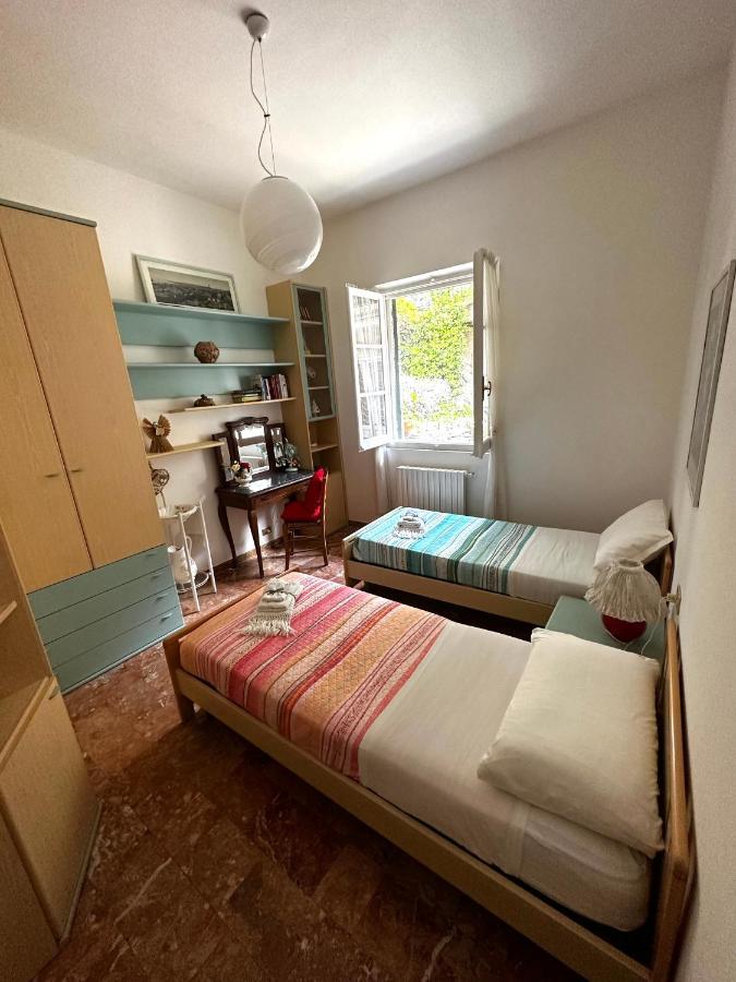 Vila La Casa Dei Due Aranci Albisola Superiore Exteriér fotografie